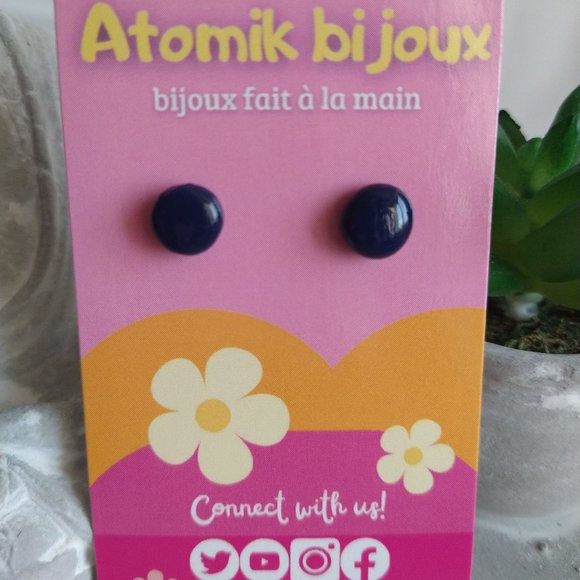 Handmade white polymer clay earrings. Boucles d'oreilles fait à la main - Picture 1 of 7